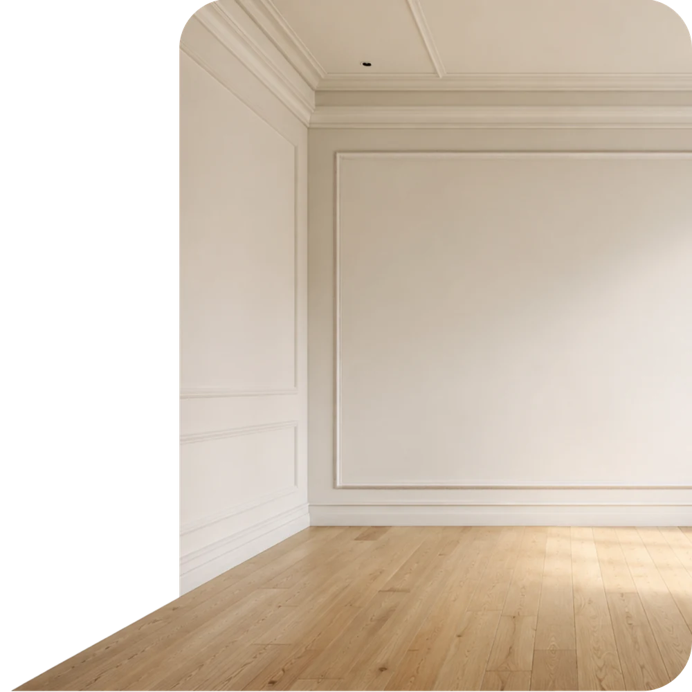 Pièce rénovée : moulures, corniches et parquet chêne